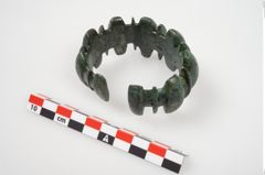 Foto von Bronzebuckelarmreif (NHMW-PRAE-025773)